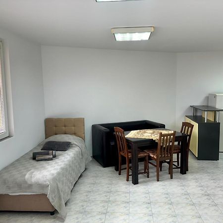Apartament Yuliya'S House Gabrowo Zewnętrze zdjęcie